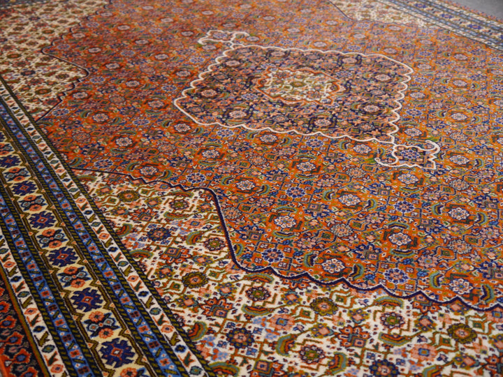 Vintage Tabriz 50 Raj Mahi Rug 4.9 × 6.9 ft (211 × 150 cm) Rust Navy Ivory | 14096