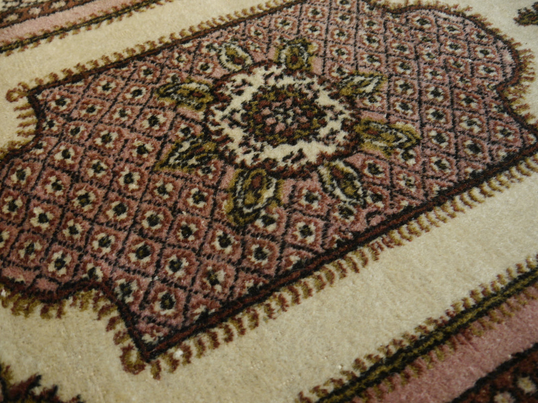 Ladik Teppich Türkisch Vintage Medaillon Altrosa Elfenbein 122 × 205 cm | 15038